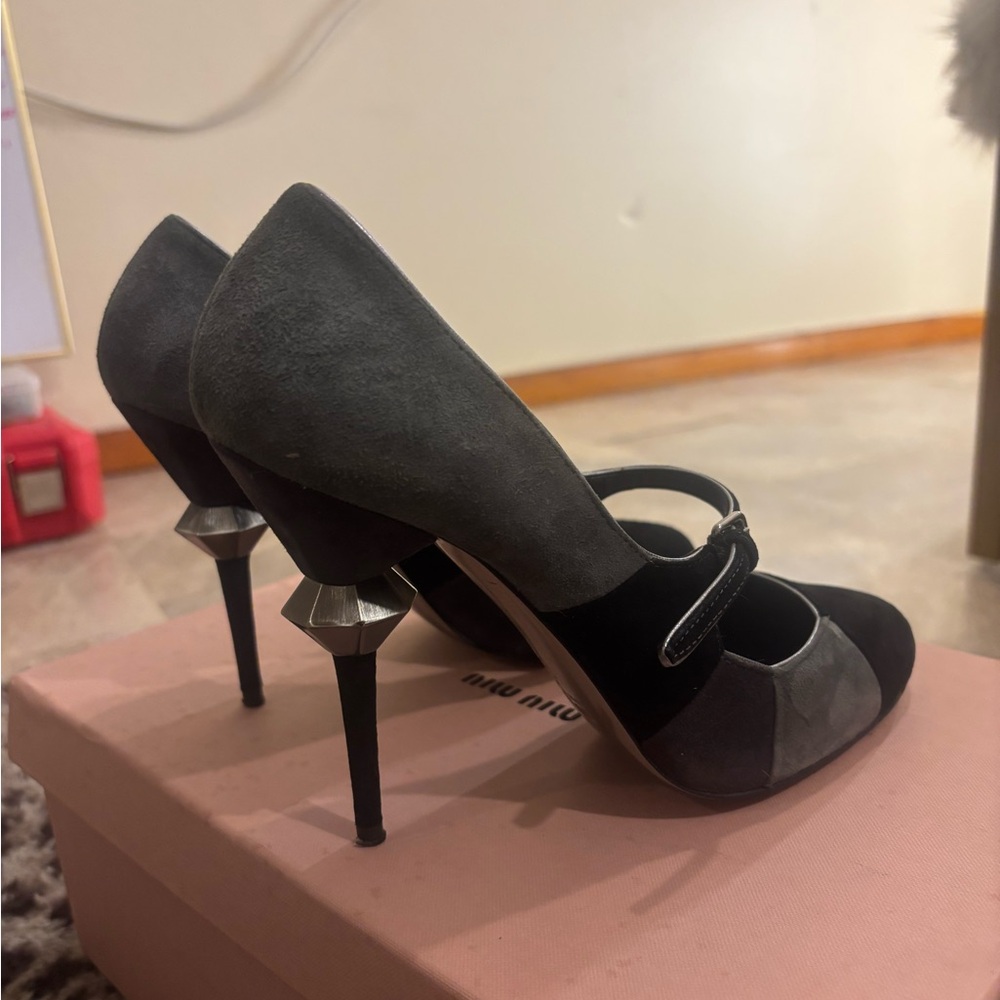 Miu Miu Two-Tone Gray and Black Suede Mary Jane Pumps